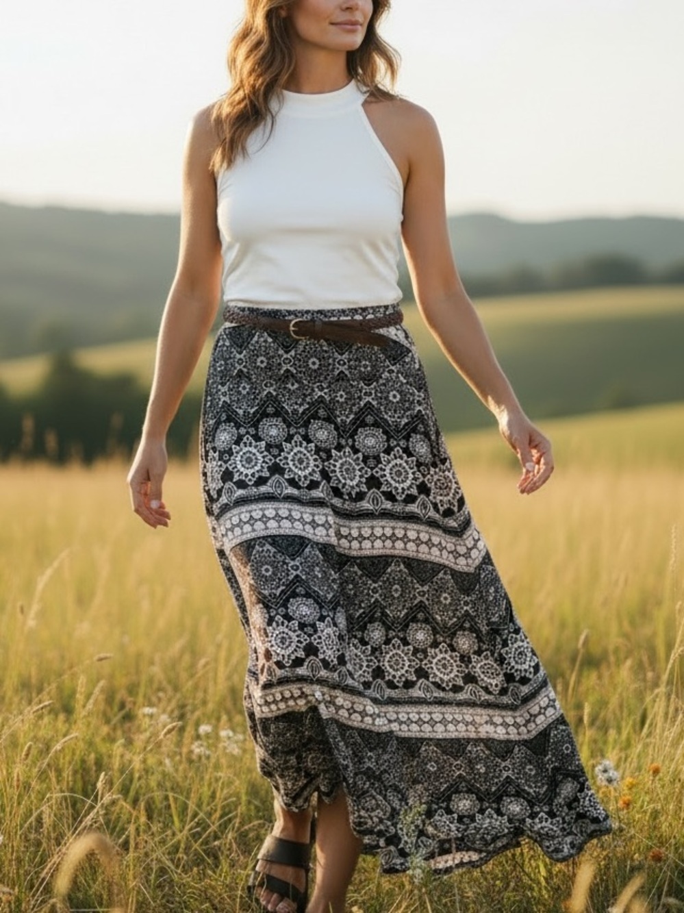 Laura Scott Black and White Boho Paisley Print Maxi Skirt With Woven Belt Size M